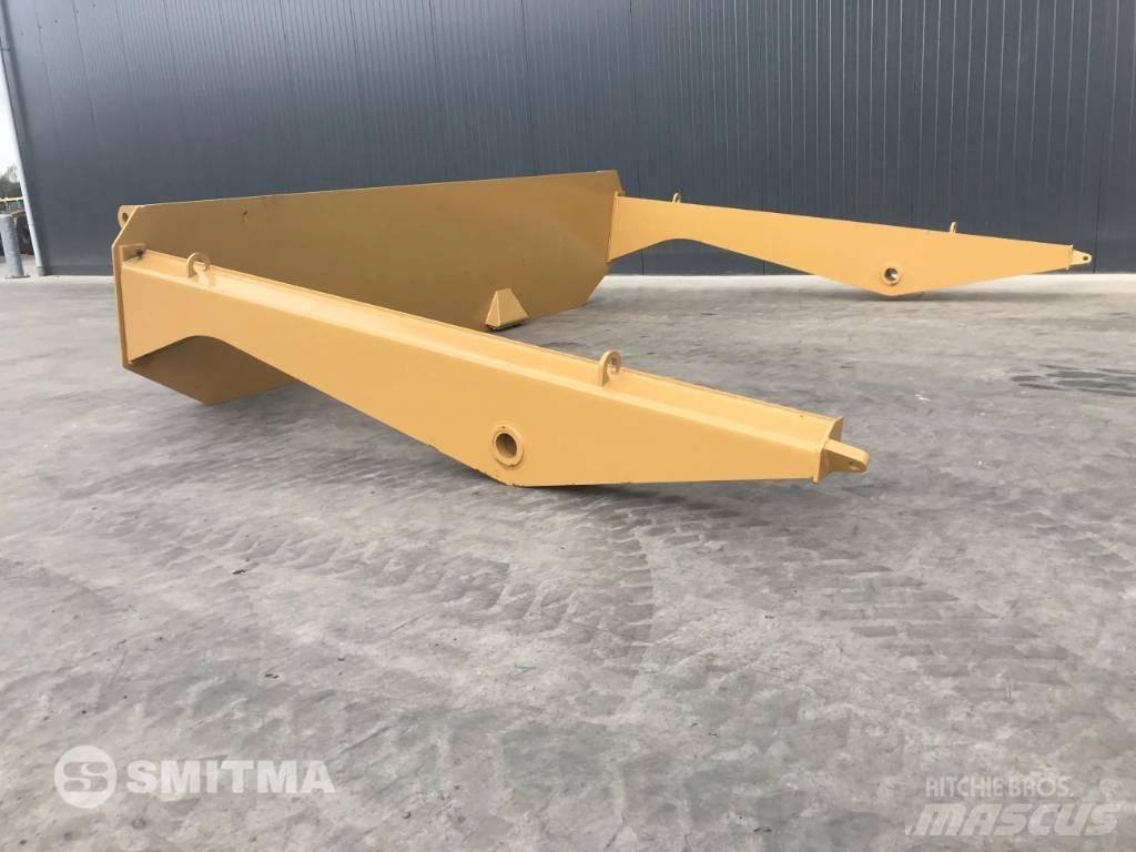 CAT 740B Heckklappe