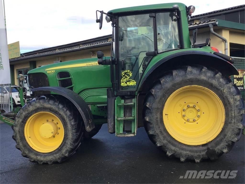 John Deere 6830 Traktoren