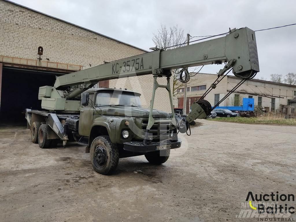 ZIL 133 All-Terrain-Krane