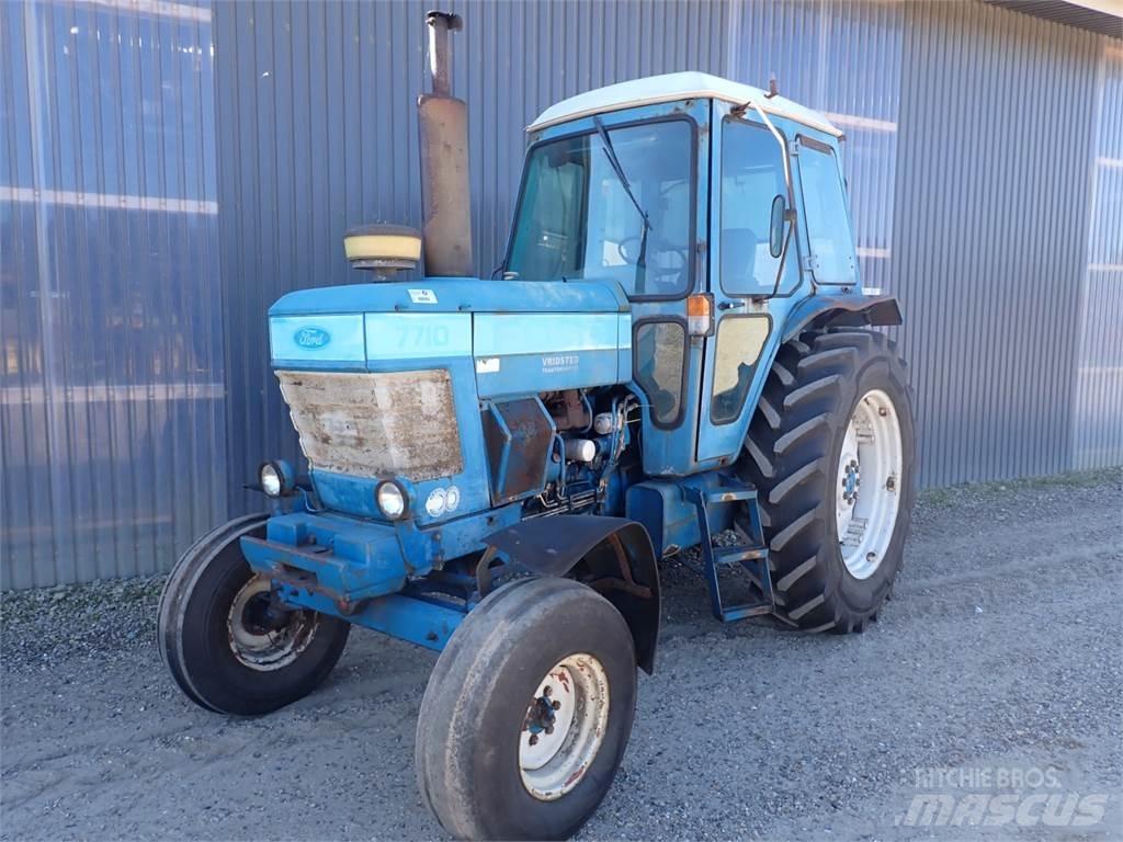 Ford 7710 Traktoren