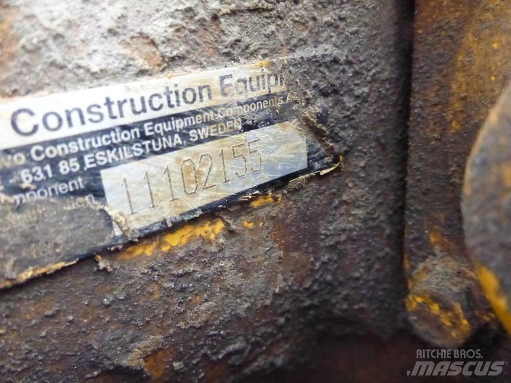 Volvo L 220 E LKW-Achsen