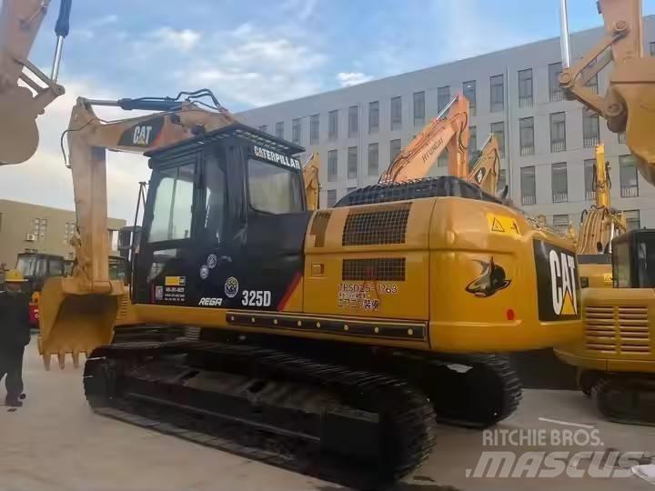 CAT CAT325D Midibagger  7t - 12t