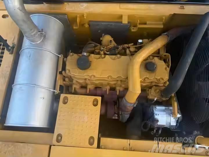 CAT CAT325D Midibagger  7t - 12t