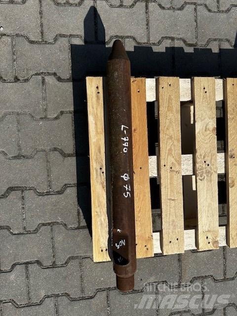 Montabert 75 MM Hammer / Brecher