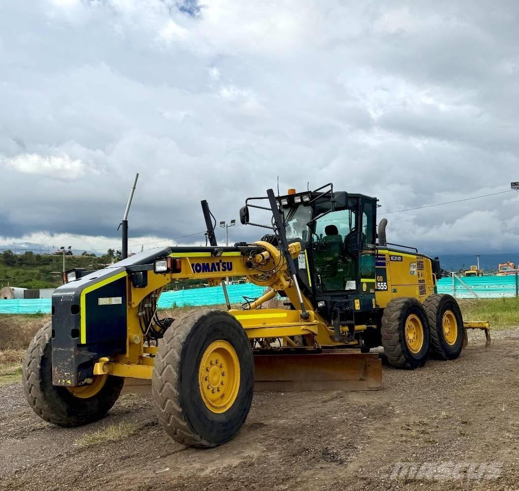 Komatsu GD555-5 Grader
