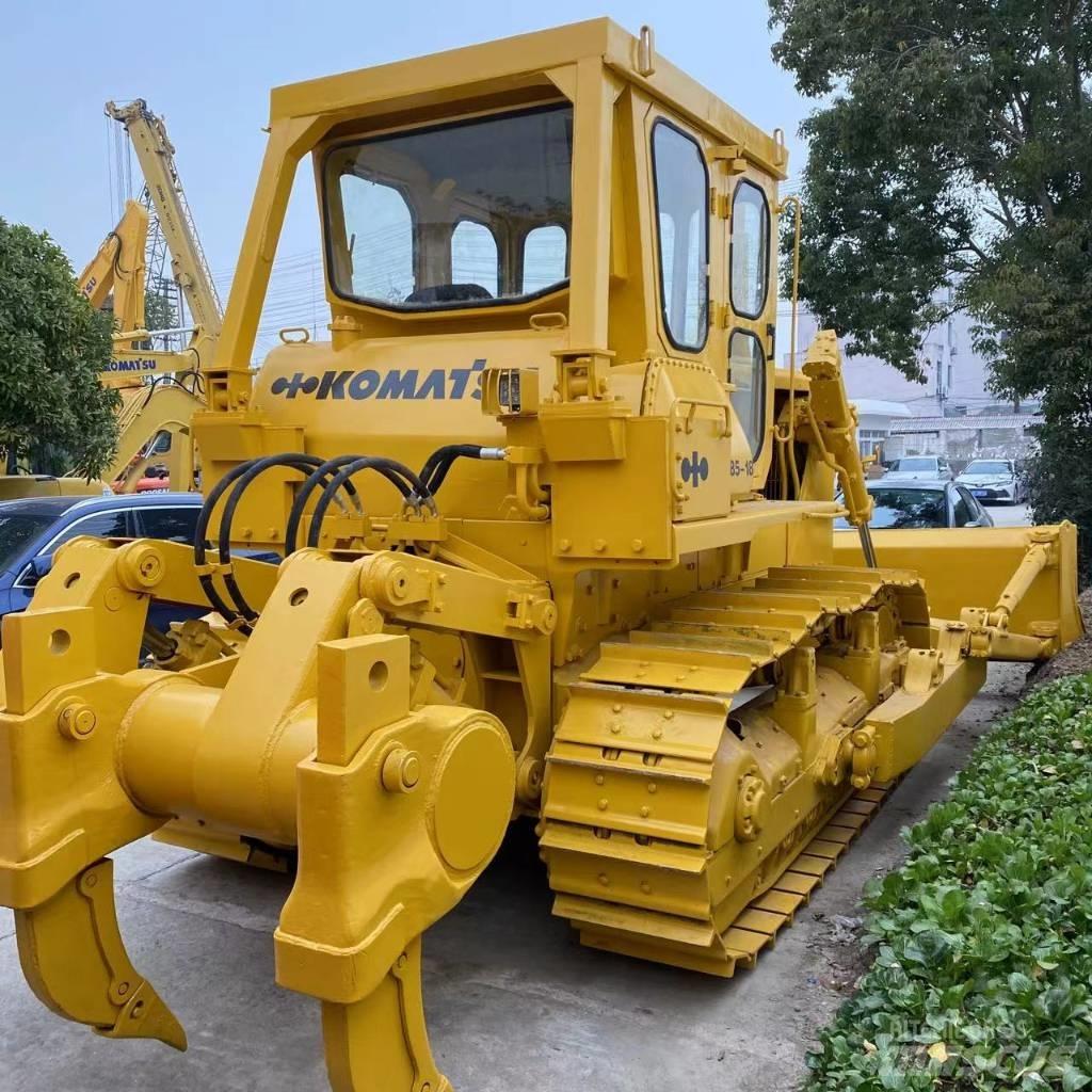 Komatsu D 85 Bulldozer