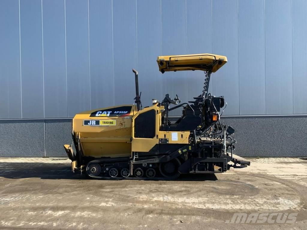 CAT AP355F Strassenfertiger
