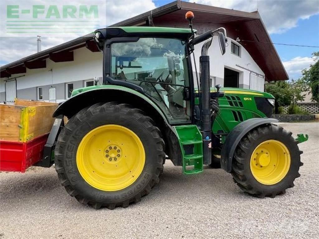 John Deere 6115R Traktoren