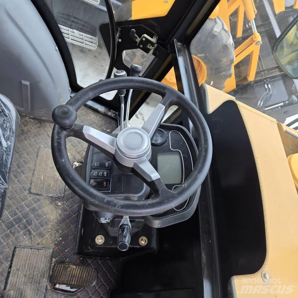 CAT 420F Baggerlader