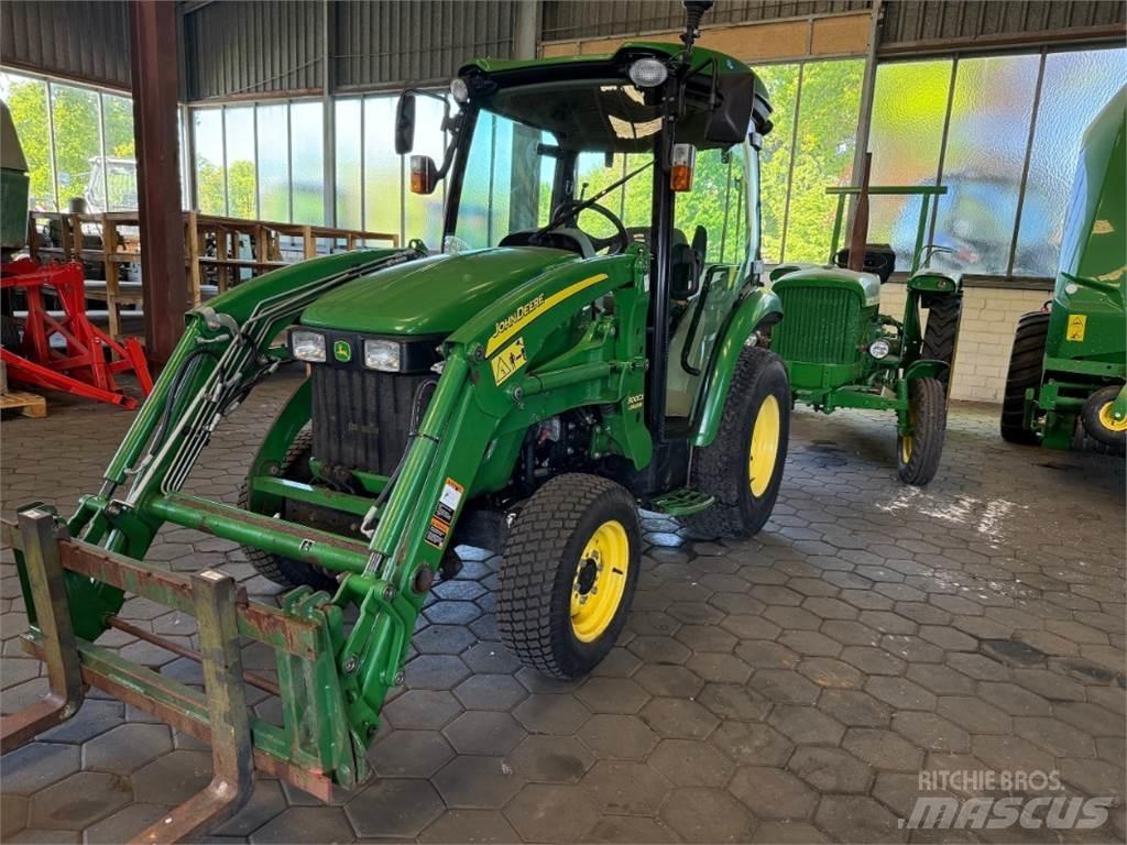 John Deere 3320 Sonstige Landmaschinen