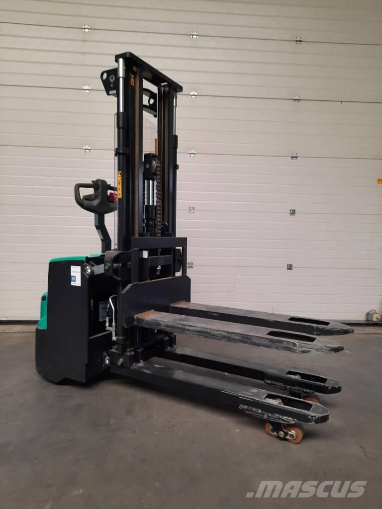Mitsubishi SBP12N3I Deichselstapler