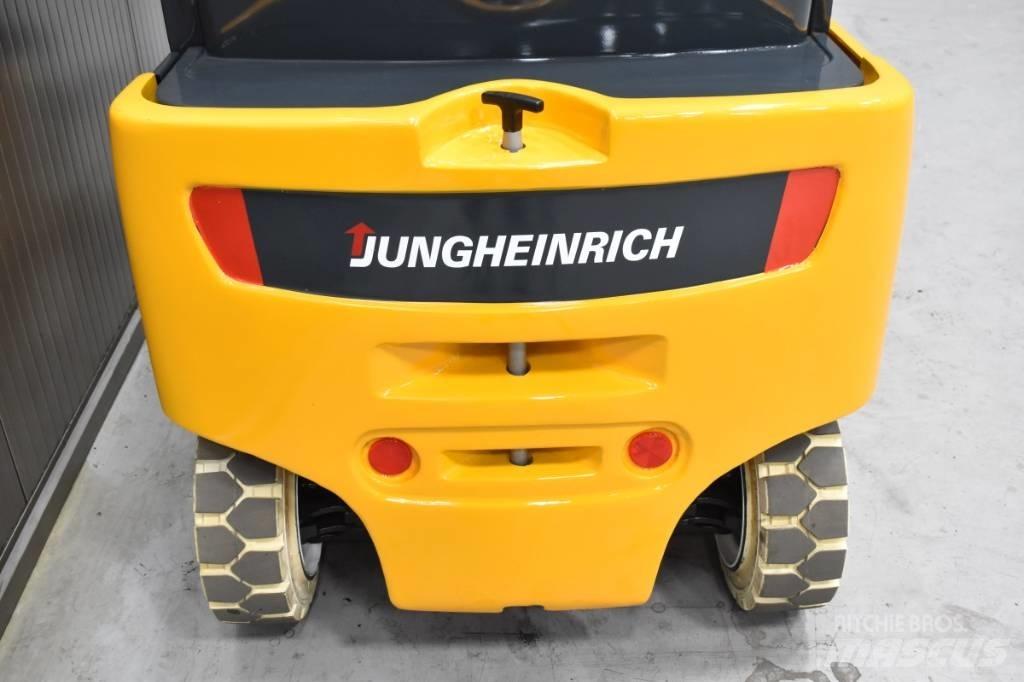 Jungheinrich EFG 318 Elektrostapler