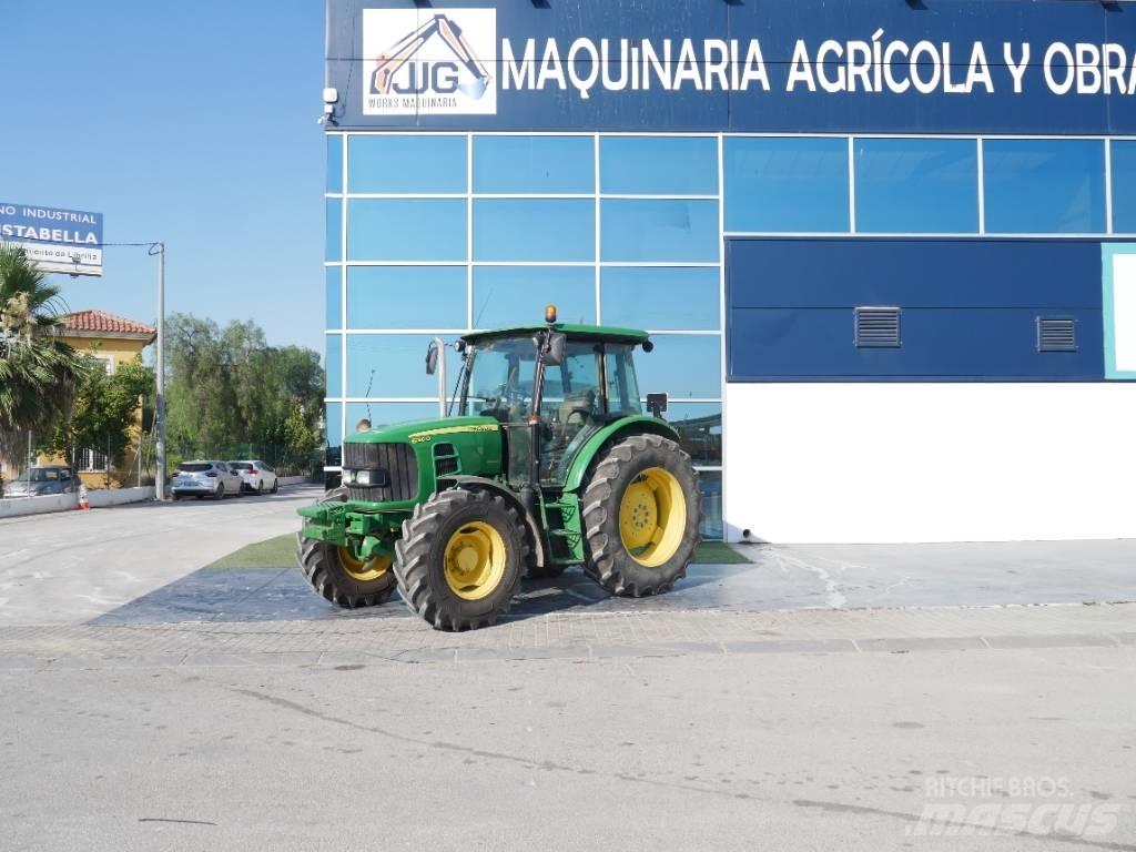 John Deere 6130 D Traktoren