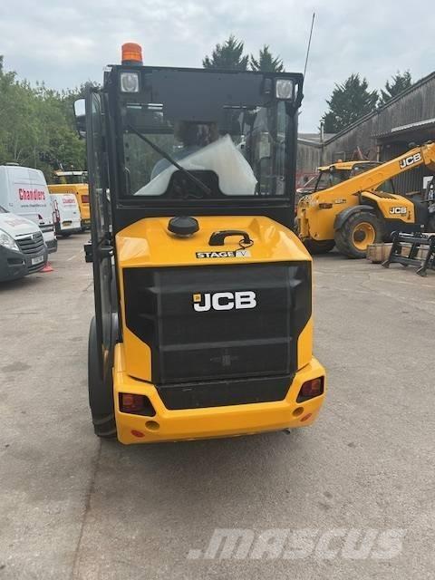 JCB 403 PLUS Teleskoplader für Landwirtschaft