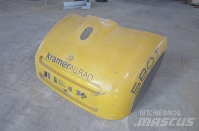 Kramer 580T Kabinen