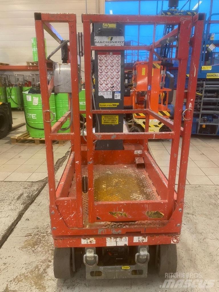 SkyJack SJ 16 Personenaufzüge