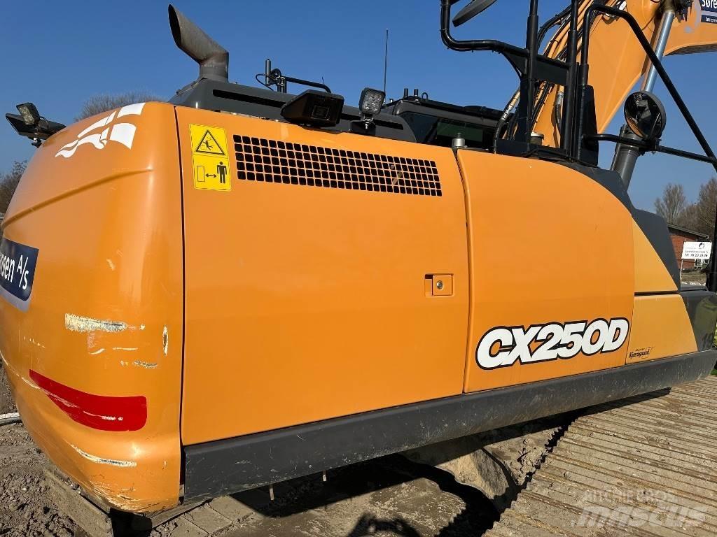 CASE CX 250 D Raupenbagger