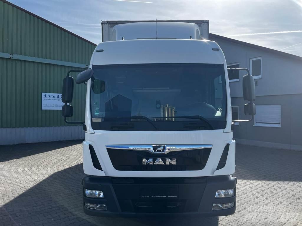 MAN TGL 8.220 Pritsche & Plane