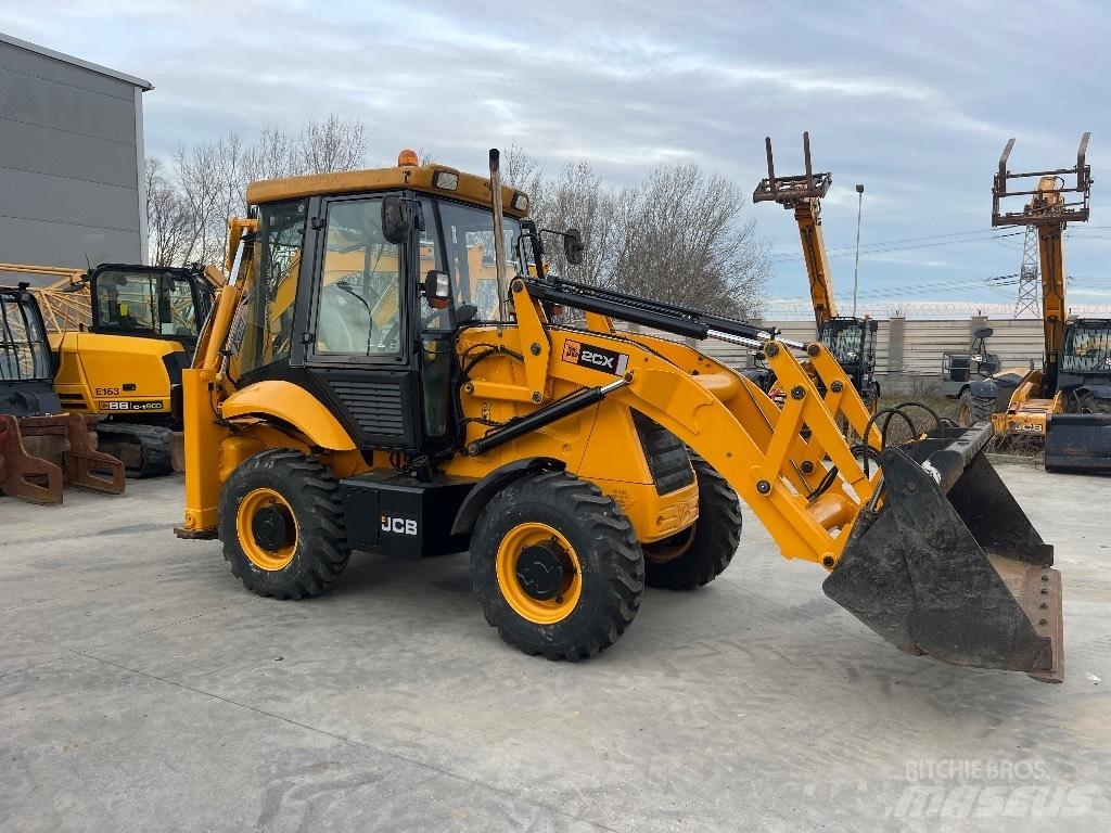 JCB 2 CX Baggerlader