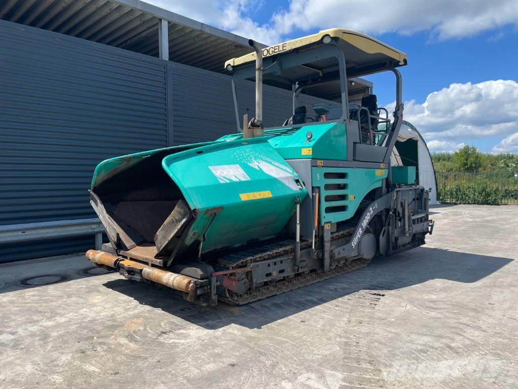 Vögele SUPER 1800-2 Strassenfertiger