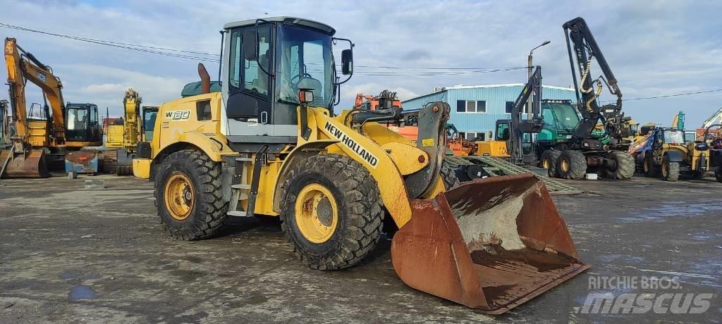 New Holland W 130 Radlader