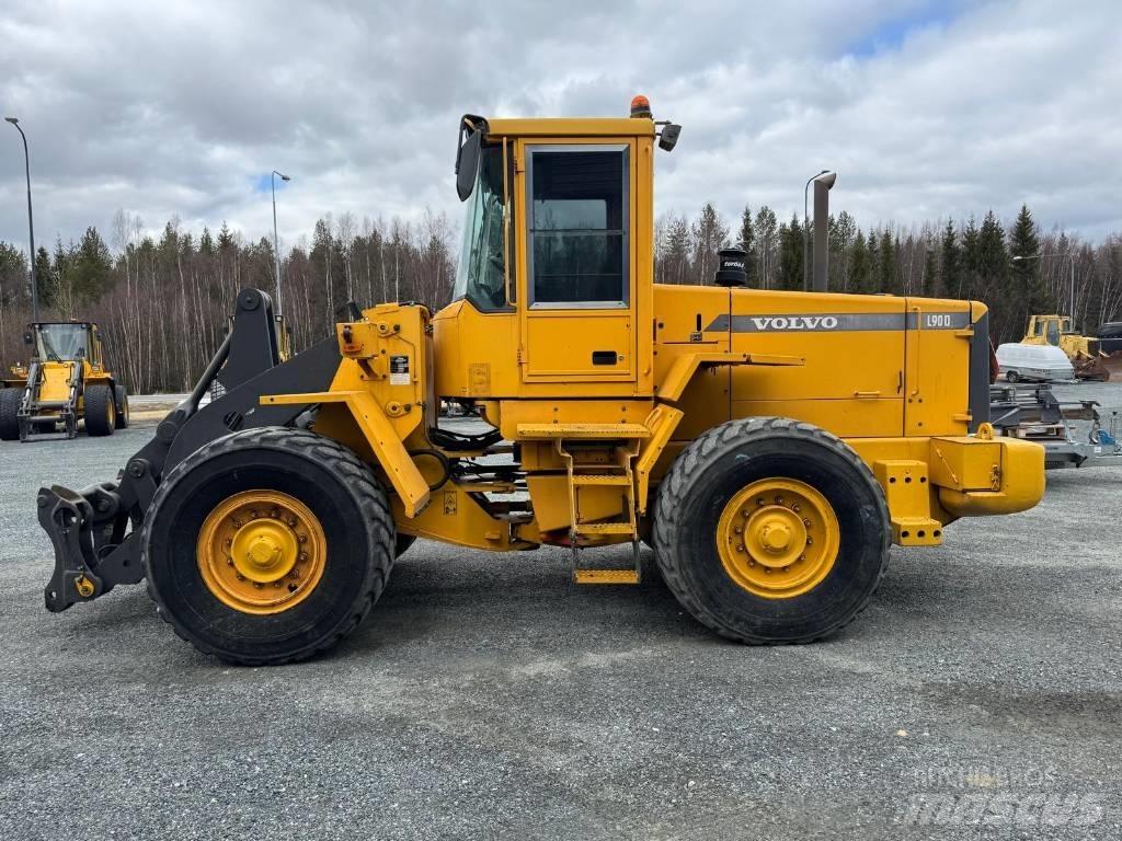 Volvo L 90 D Radlader