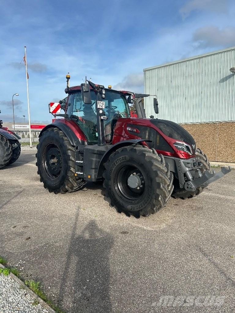 Valtra Q 305 Traktoren