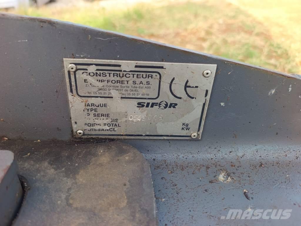 Sifor 414 Harvester