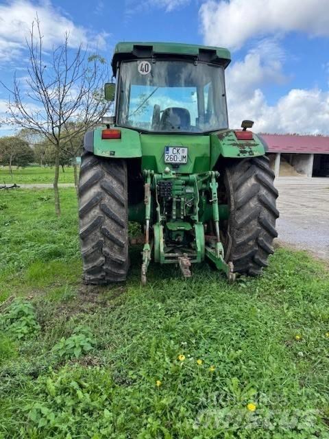 John Deere 8200 Traktoren