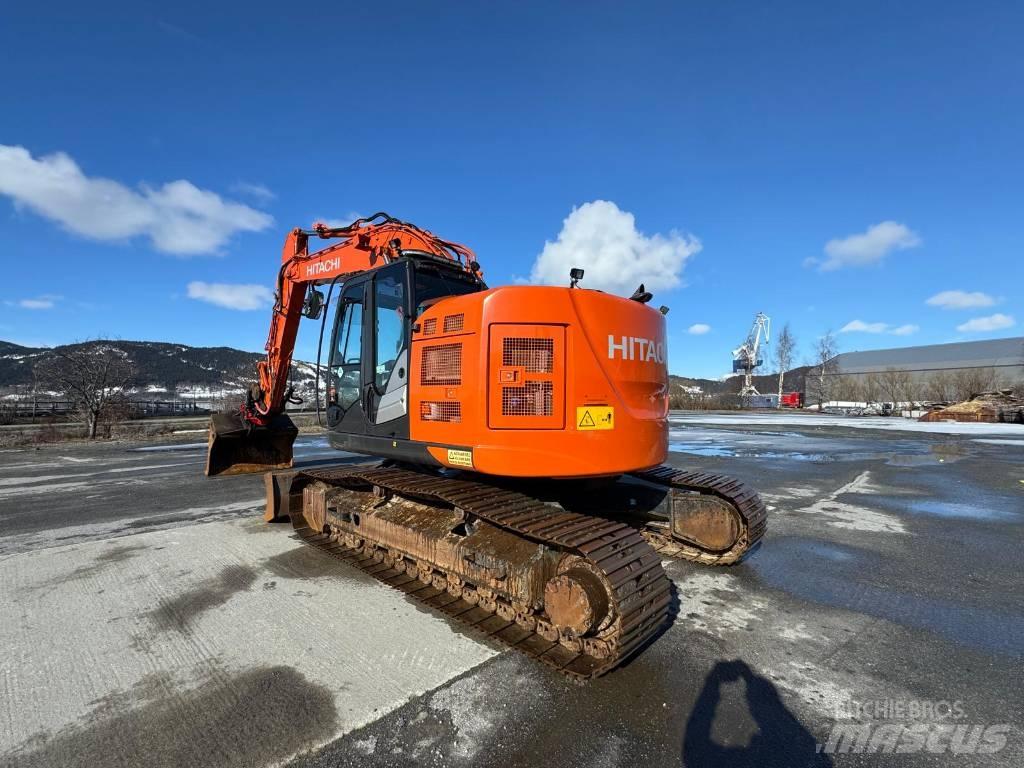 Hitachi ZX 225 US Raupenbagger