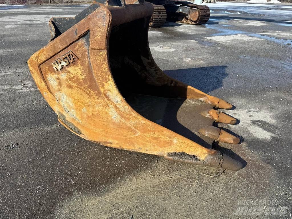 Hitachi ZX 225 US Raupenbagger