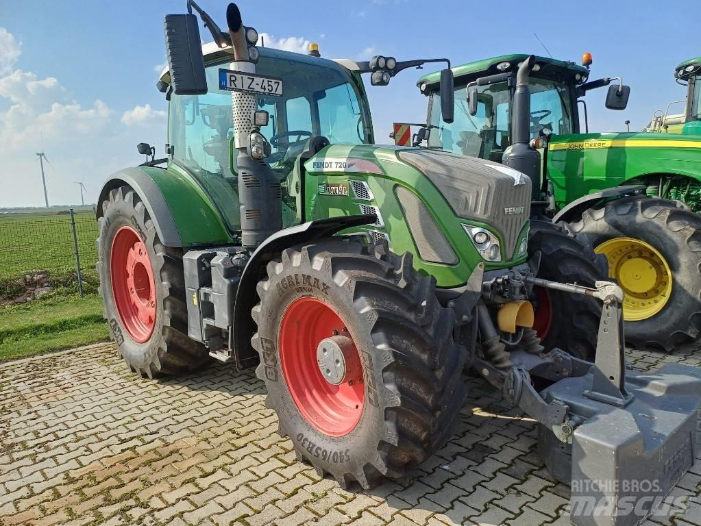 Fendt 720 Profi Plus Traktoren