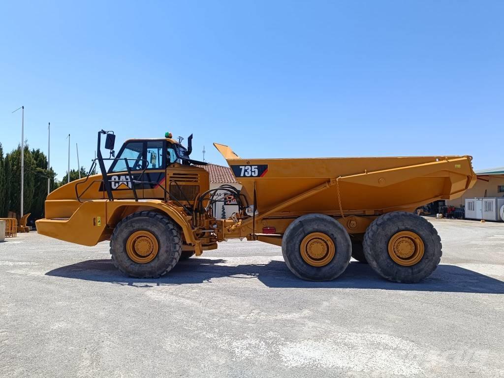 CAT 735 Dumper - Knickgelenk