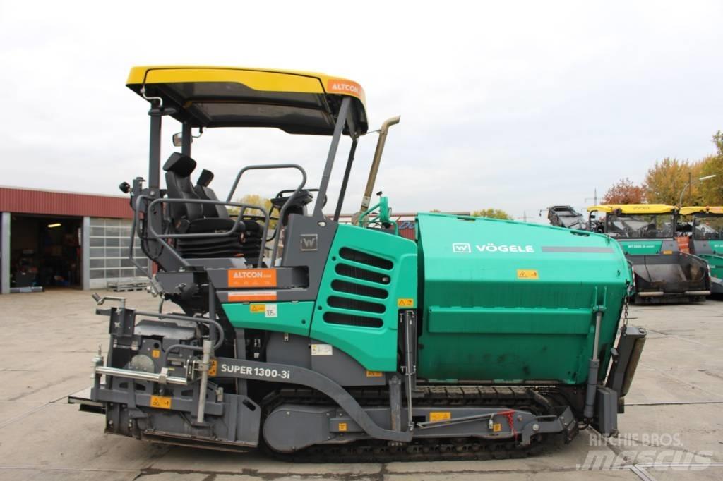 Vögele SUPER 1300-3I Strassenfertiger