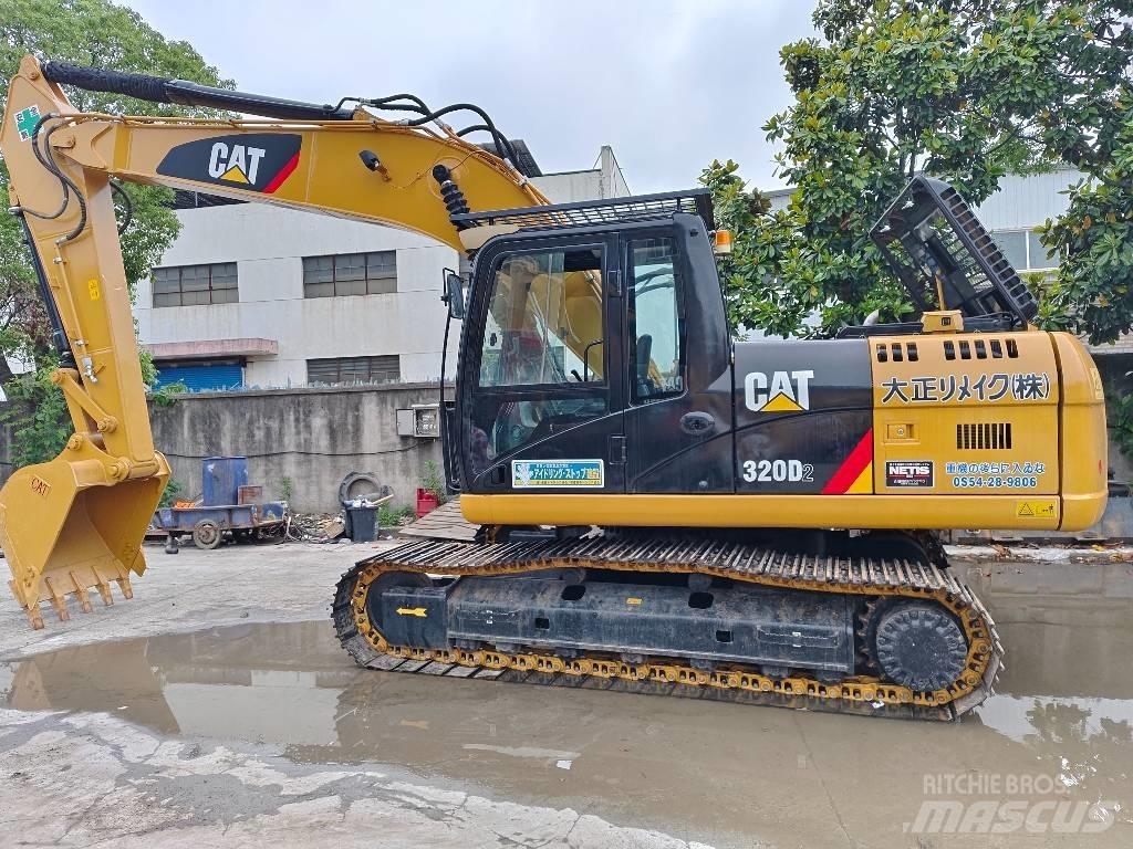 CAT 320 D2 Raupenbagger