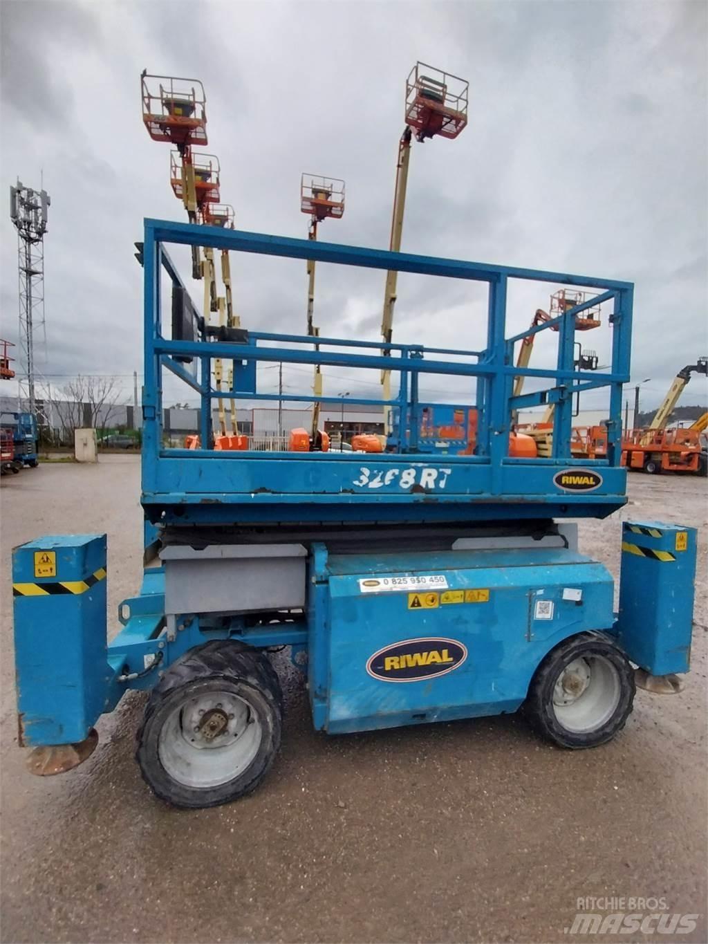 Genie GS3268RT Scheren-Arbeitsbühnen