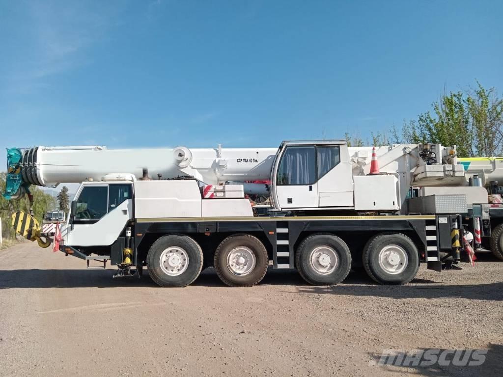 Liebherr LTM 1060-2 All-Terrain-Krane