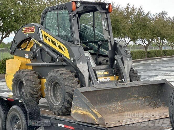 New Holland L 228 Kompaktlader