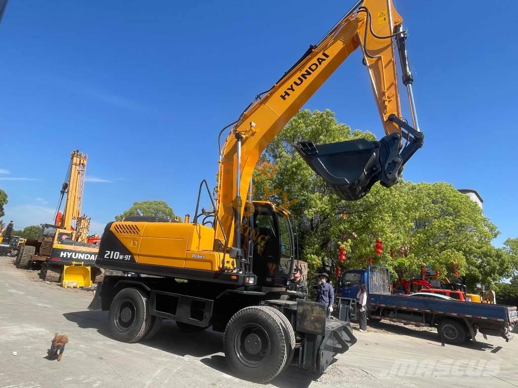 Hyundai 210W-9 Mobilbagger