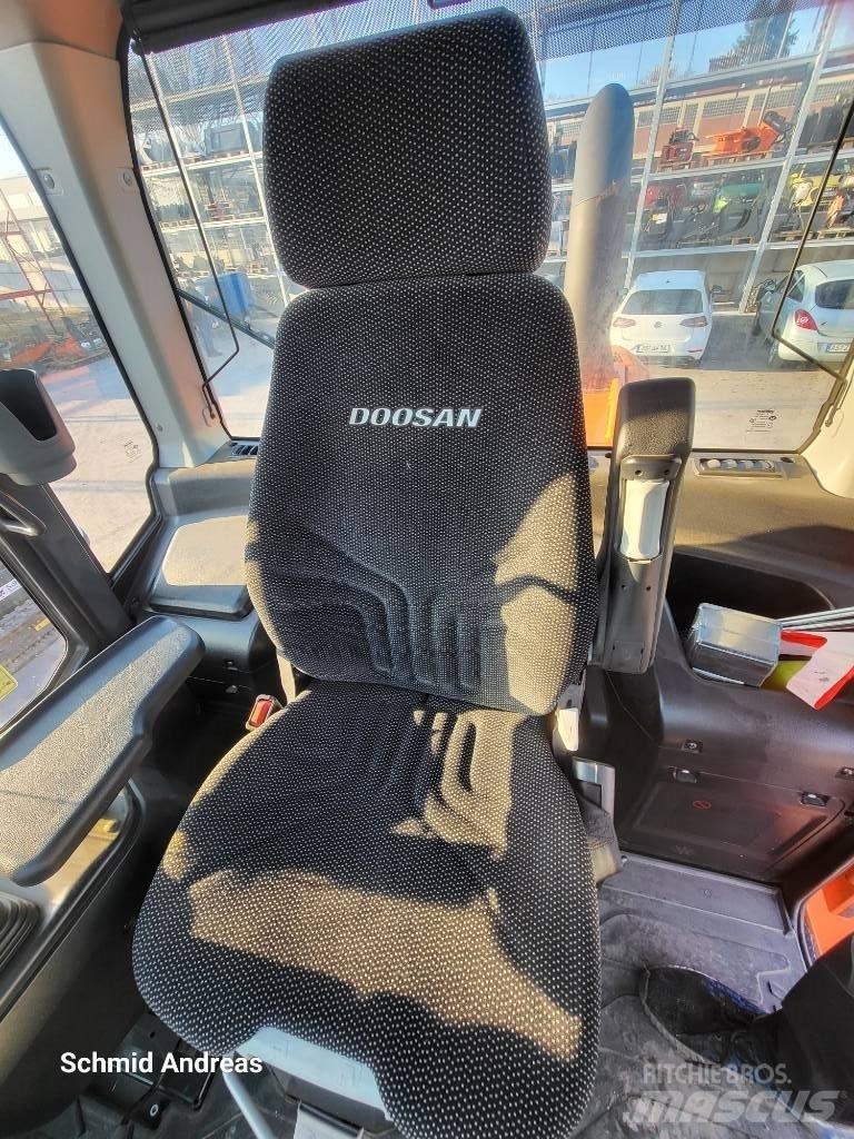 Doosan DL 200-5 Radlader