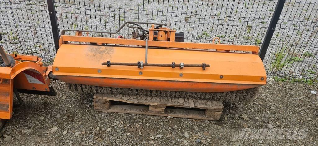 Multicar M 26 4X4 Kipper