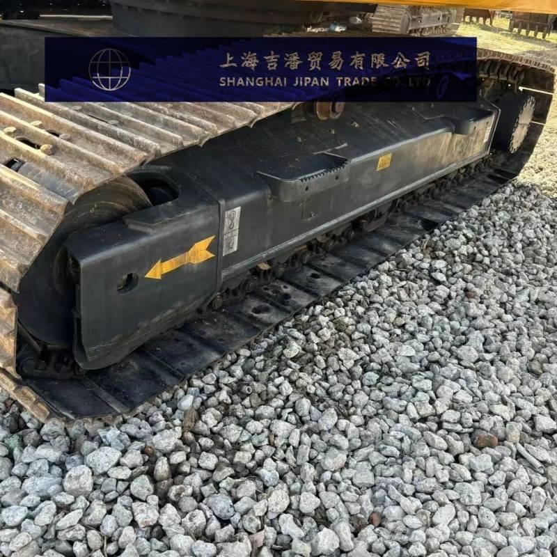 Komatsu PC 200-8 Raupenbagger