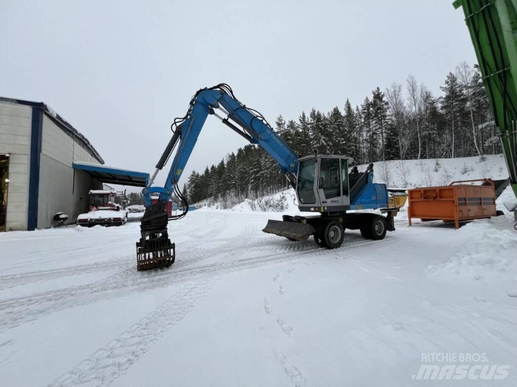 Fuchs MHL 320 Materialumschlag