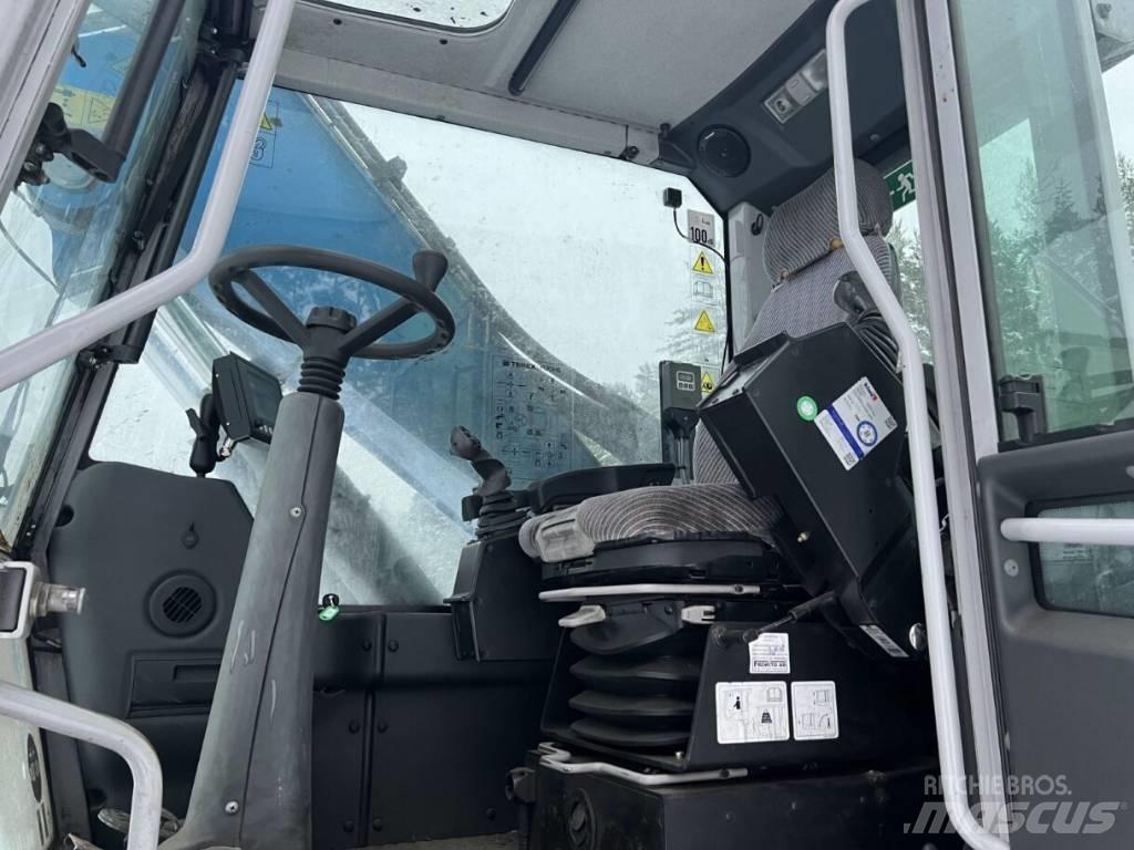 Fuchs MHL 320 Materialumschlag