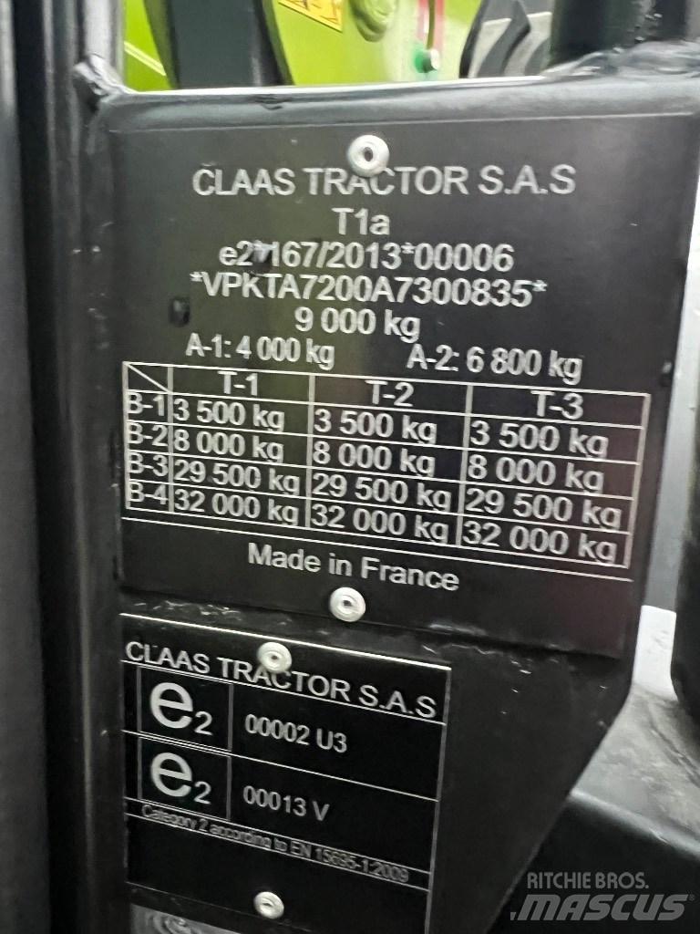 CLAAS Arion 440 CIS Traktoren