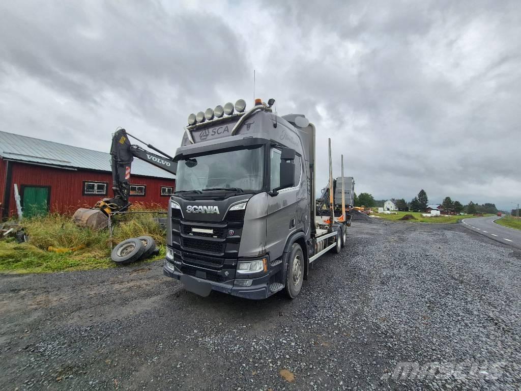 Scania R 650 Holztransporter