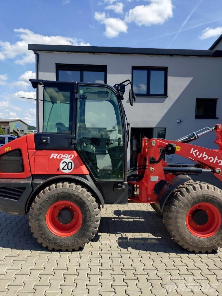 Kubota R 090 Radlader
