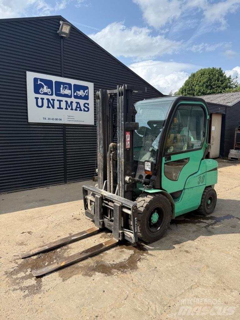 Mitsubishi FG 30 Gasstapler
