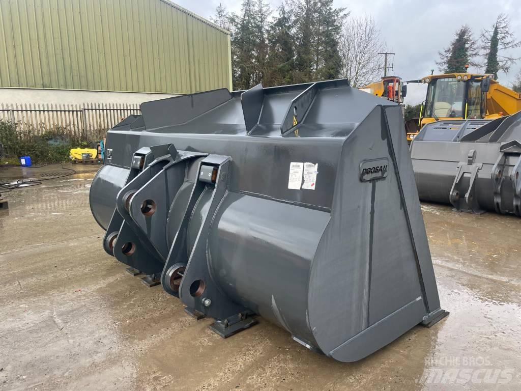 Doosan DL550 bucket Schaufeln