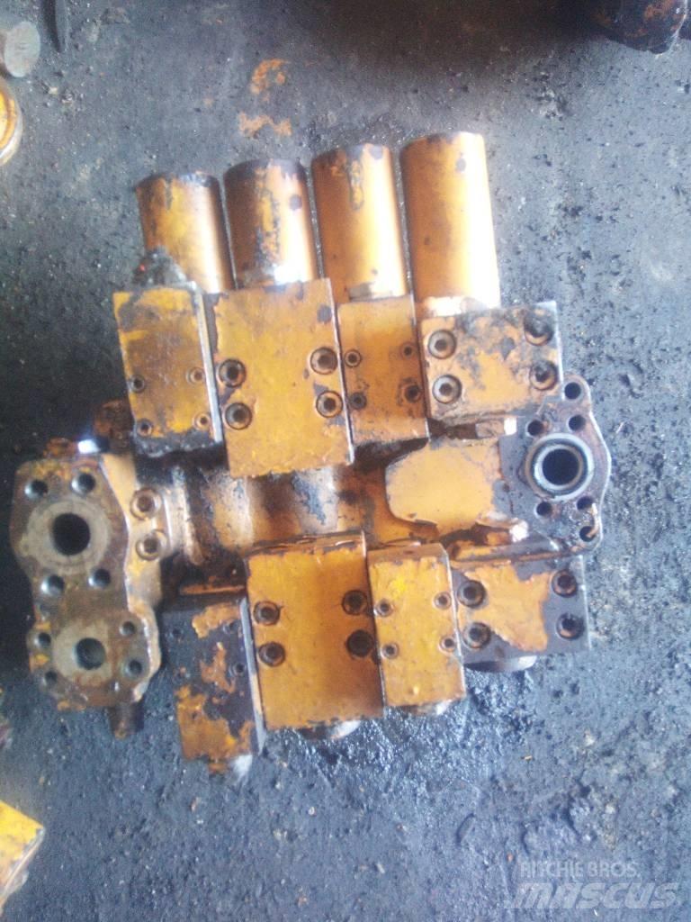Liebherr R 942 LC Hydraulik